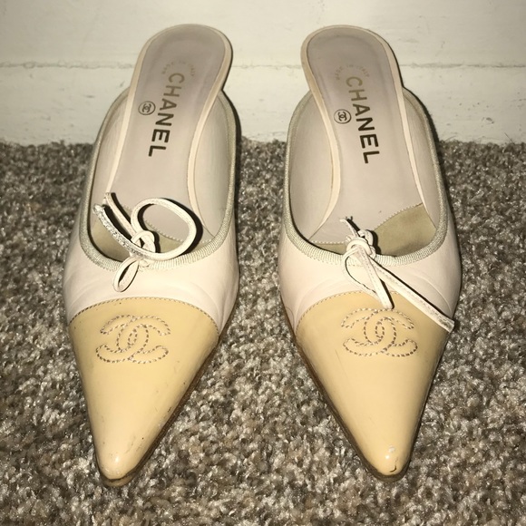 Chanel Cream & Tan Mules Size 37 1/2 - Picture 8 of 8